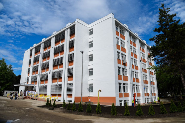 ПАЦИЈЕНТИМА НОВЕ СОБЕ: Обновљена Општа болница у Панчеву